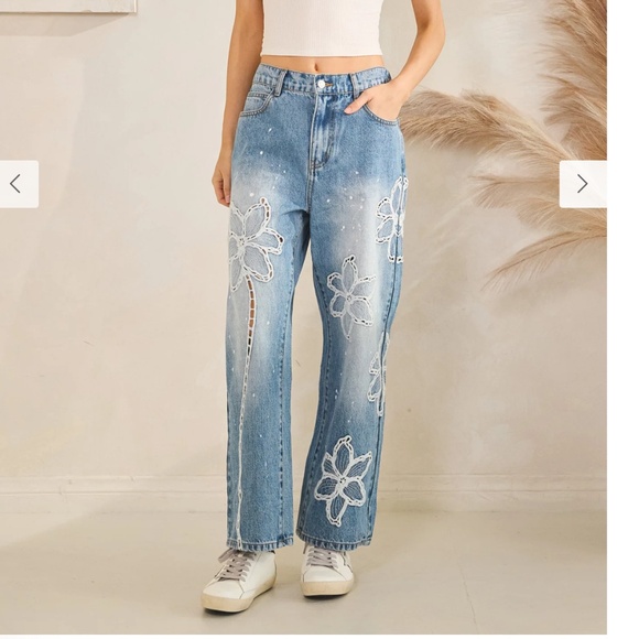 OLI AND HALI “ Grand Marais “ Oli & Hali Flower Embroidered Jeans 54 - Picture 3 of 6